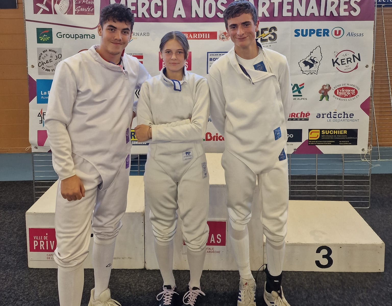 Hugo Danjard, Marion Debeaumorel et Adrien Anthouard